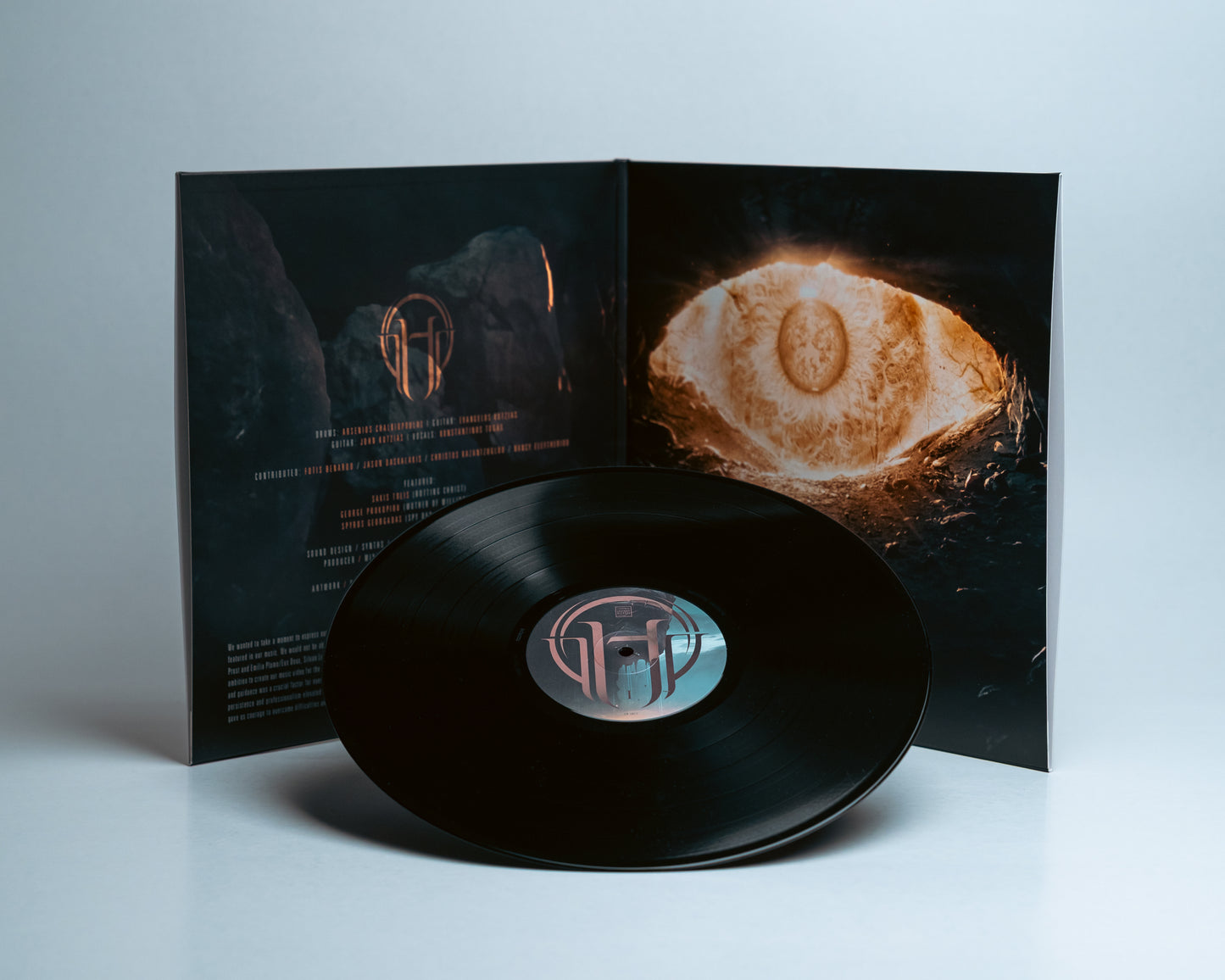 Crossing The Illusion – Gatefold Vinyl LP